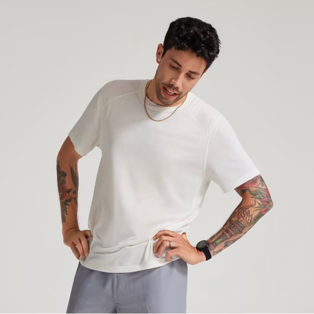 AllBirds natural run tee XL